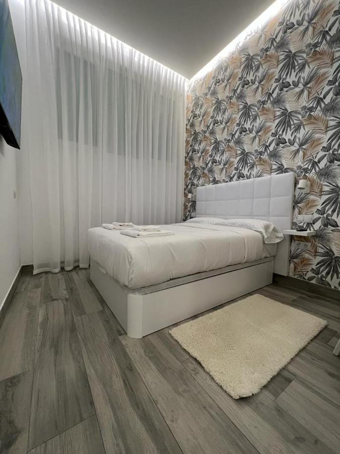 Habitacion Bruselas Style Madrid Bagian luar foto